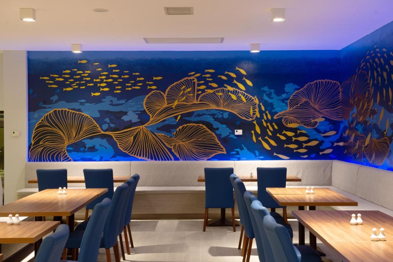 Seabed Grand Hotel Phuket - Sha Extra Plus Zewnętrze zdjęcie Interior of the restaurant